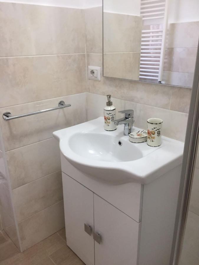 Apartmán La Vie En Rose Rapallo Exteriér fotografie